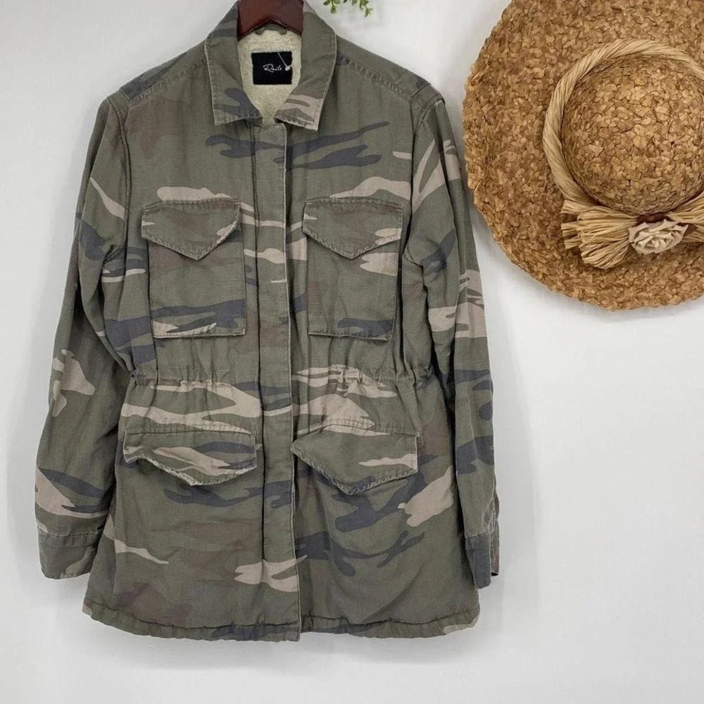 Rails Whitaker Sage Camo Drawstring Utility Jacket Fur Lined Heavy Winter Coat M